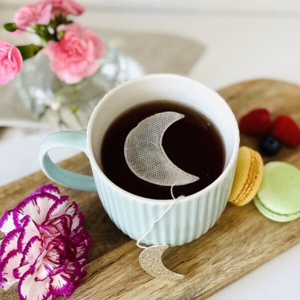 moon shaped tea